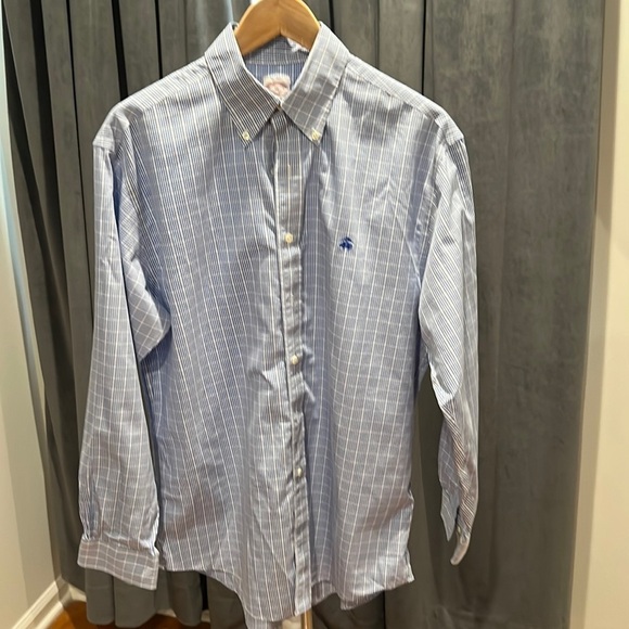Brooks Brothers non-iron summer weight plaid button down shirt - Picture 1 of 4